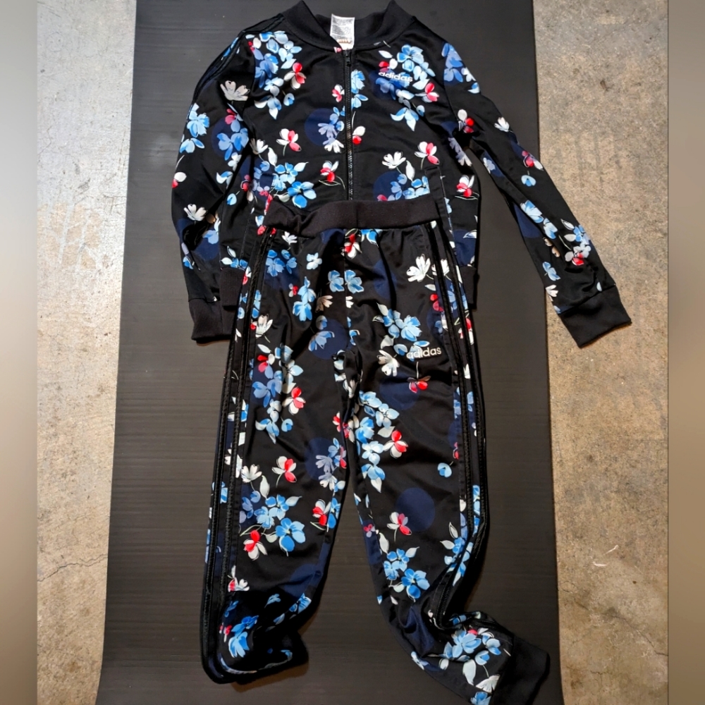 Adidas floral track suit, girls 7/8